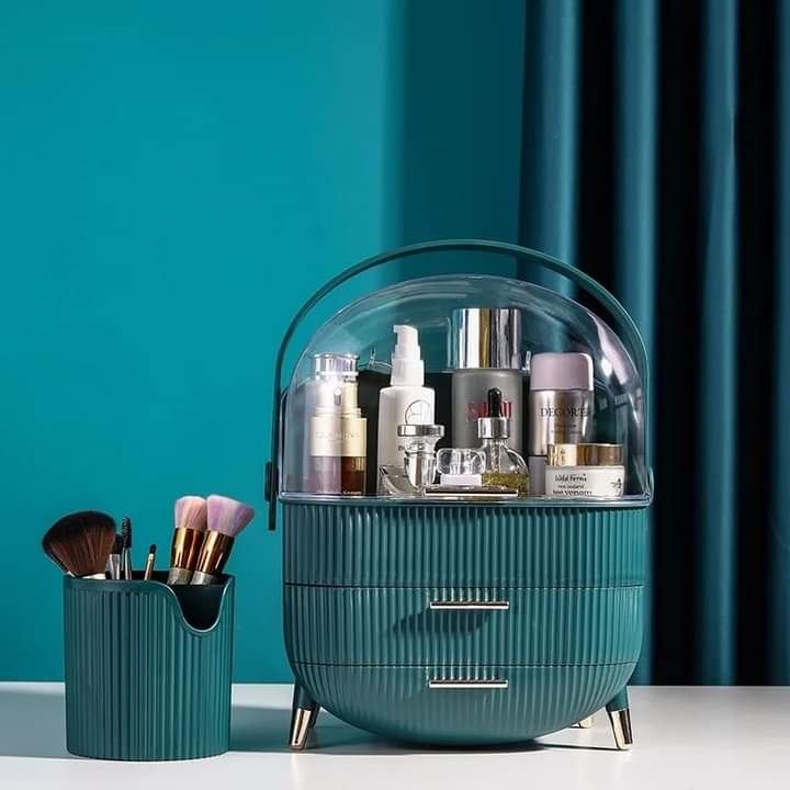 Large Capacity Cosmetic Organizer
