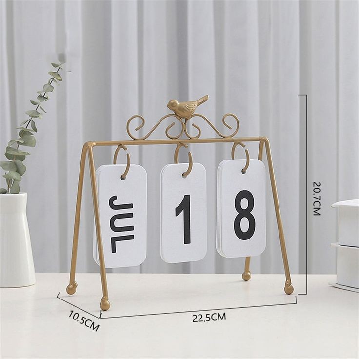 Metal Bird Office Desk Calendar