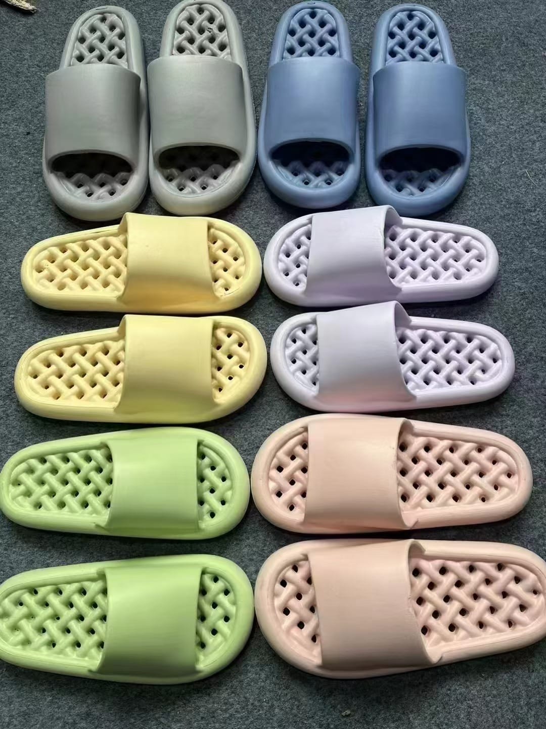 Bathroom Bathing Non-slip Men Women Leaking Quick-drying Slippers for Couples (Standard Sizes)