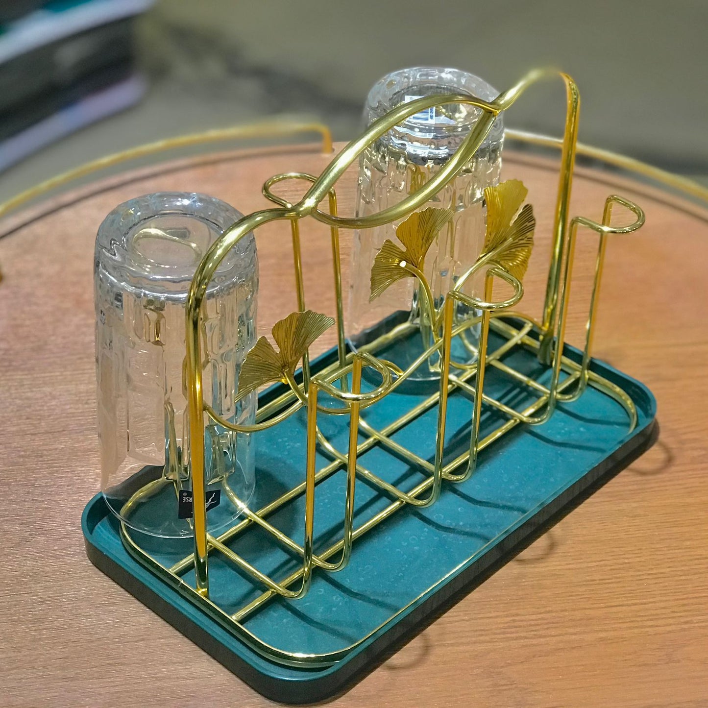 Luxury Metal Golden Glass Stand