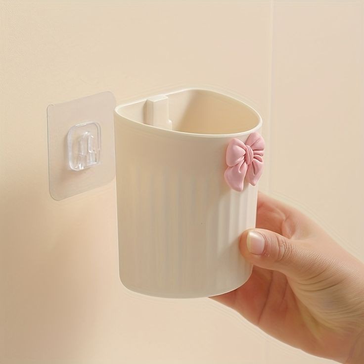 Wall Mounted Cute Pen Holder