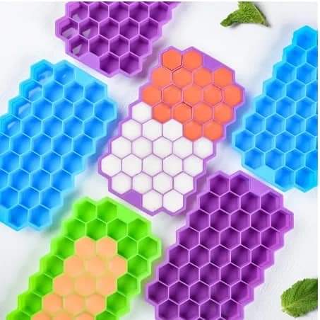 Silicone Ice Cube Tray With Lid