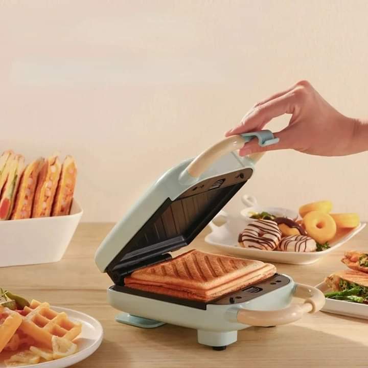 Sandwich maker