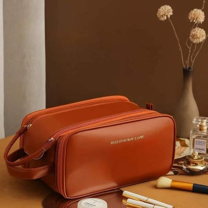 Versatile and Stylish Cosmetic Bag