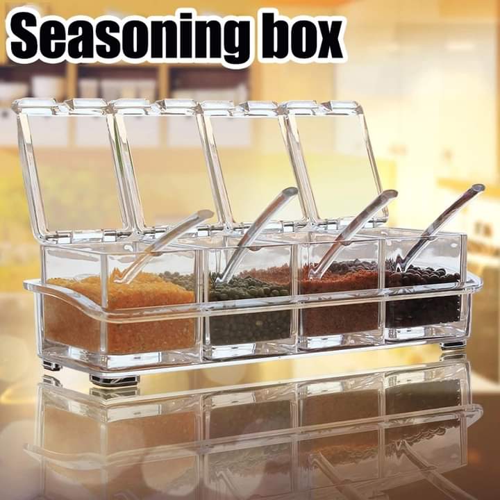 4 Grid Clear Seasoning Box