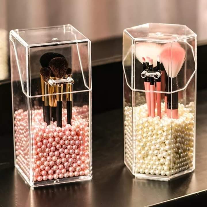 Acrylic Pearls Makeup Brush Holder