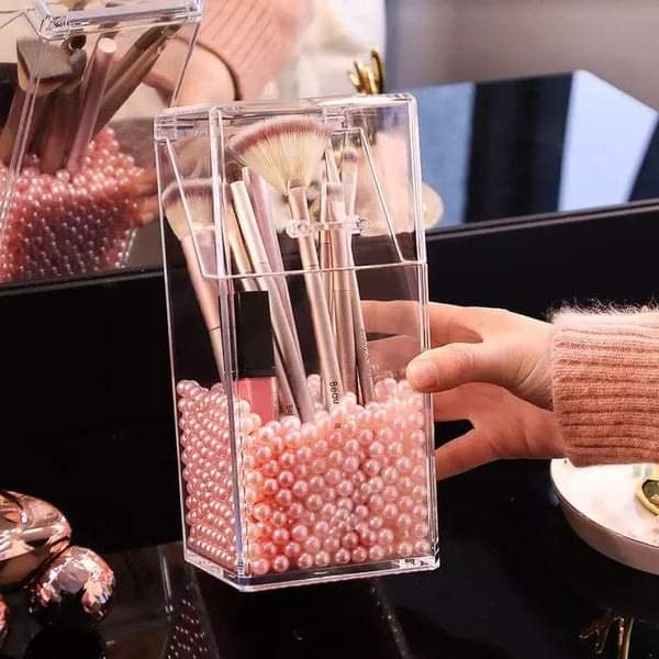 Acrylic Pearls Makeup Brush Holder