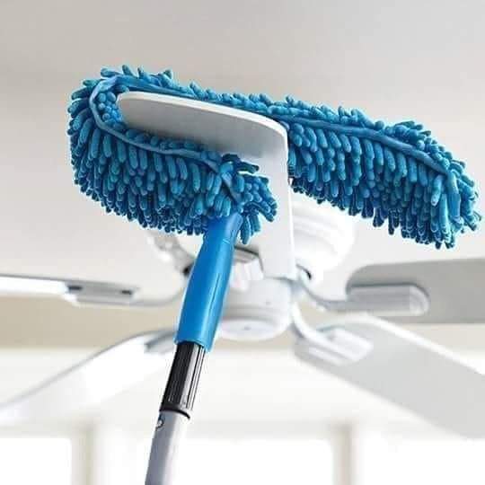 Flexible Dusting Brush