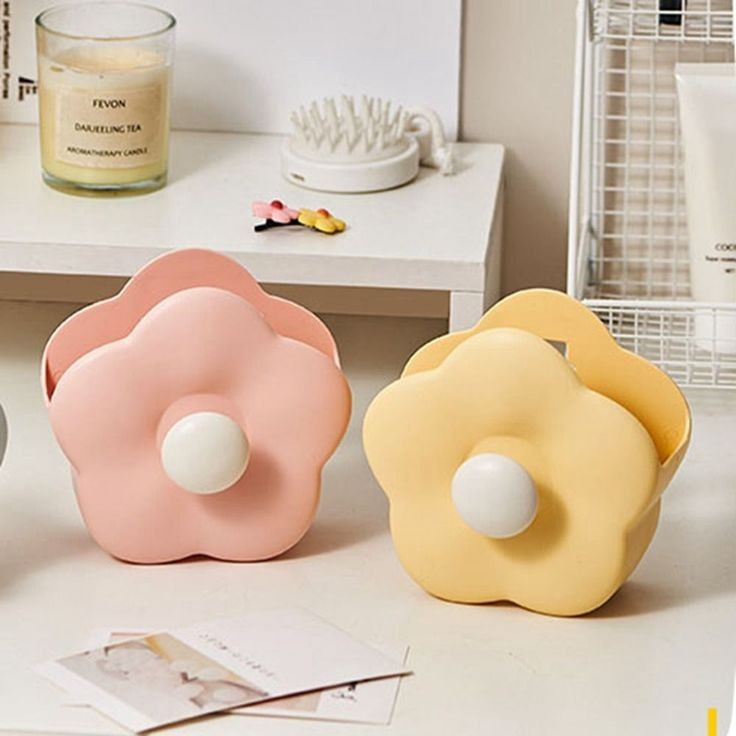 Flower Shaped Wall Mounted Pen Holder