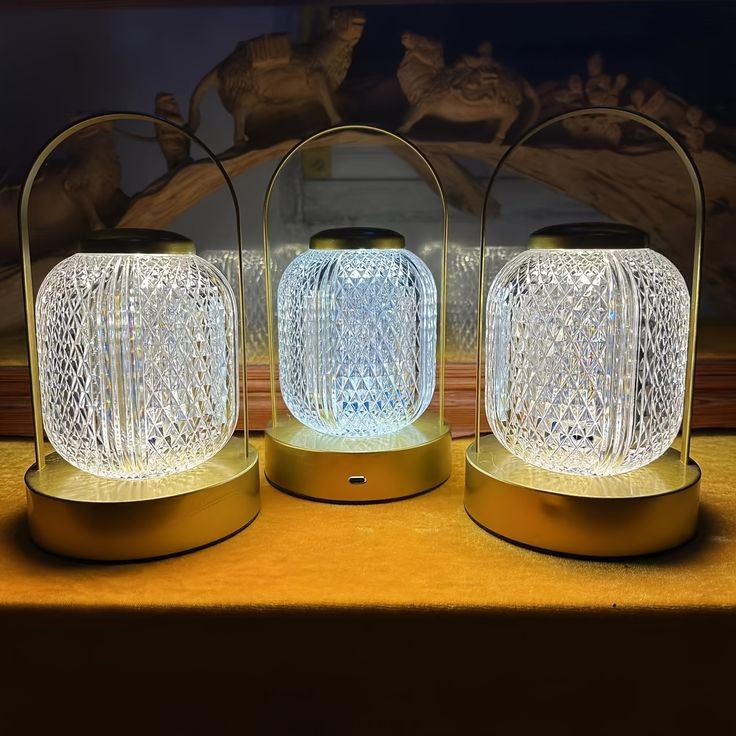 Metal Lantern Crystal Lamp