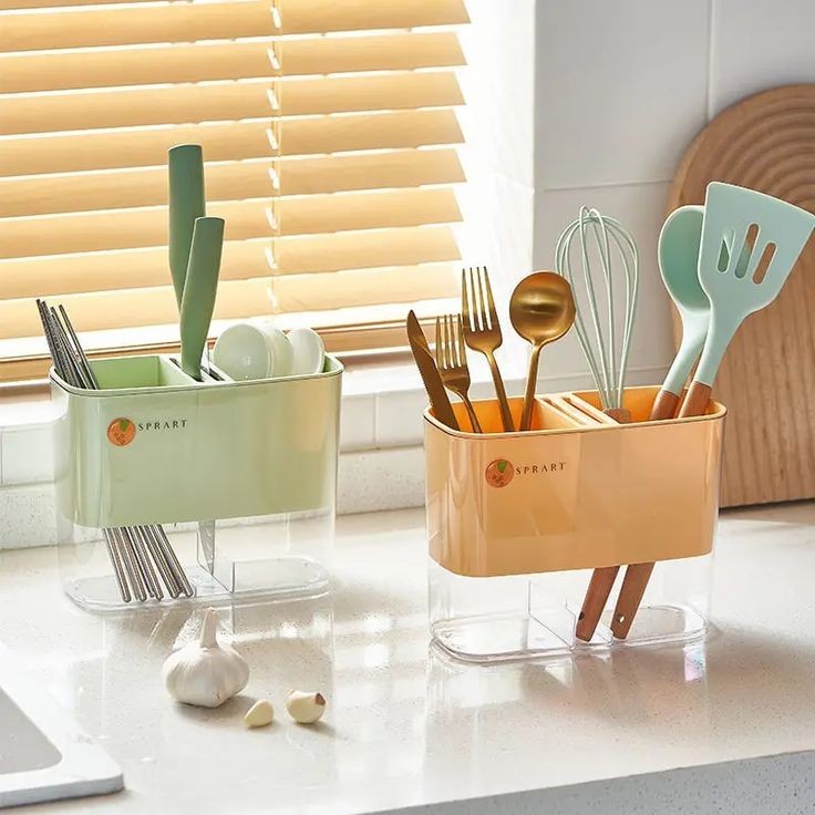 Multipurpose Acrylic Cutlery Holder