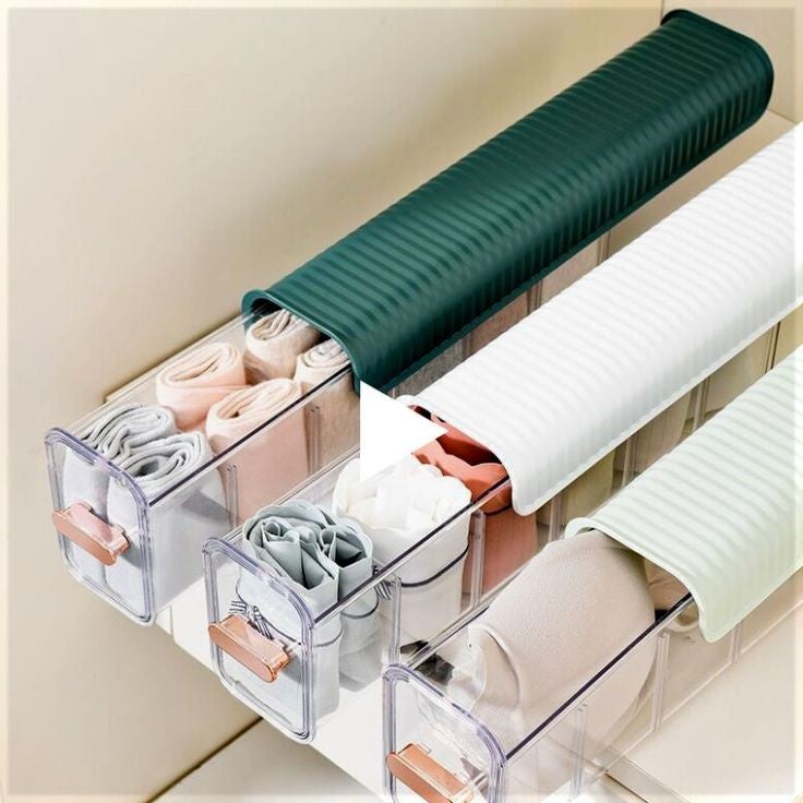 Multinational Wall Hanging Organizer