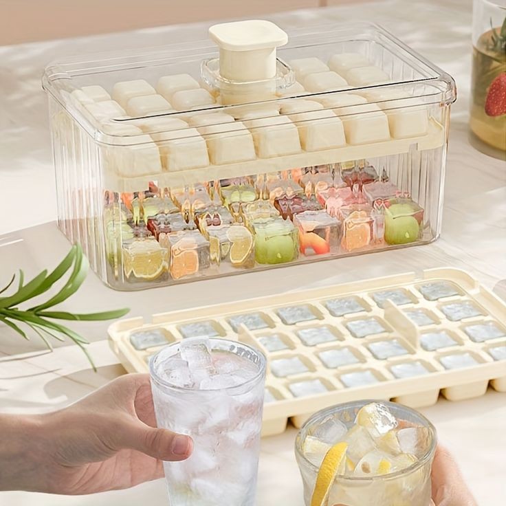 Ice Cube Tray With Lid And Bin