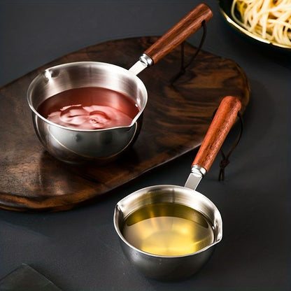 Stainless Steel Hot Oil Pot with Wooden Handle