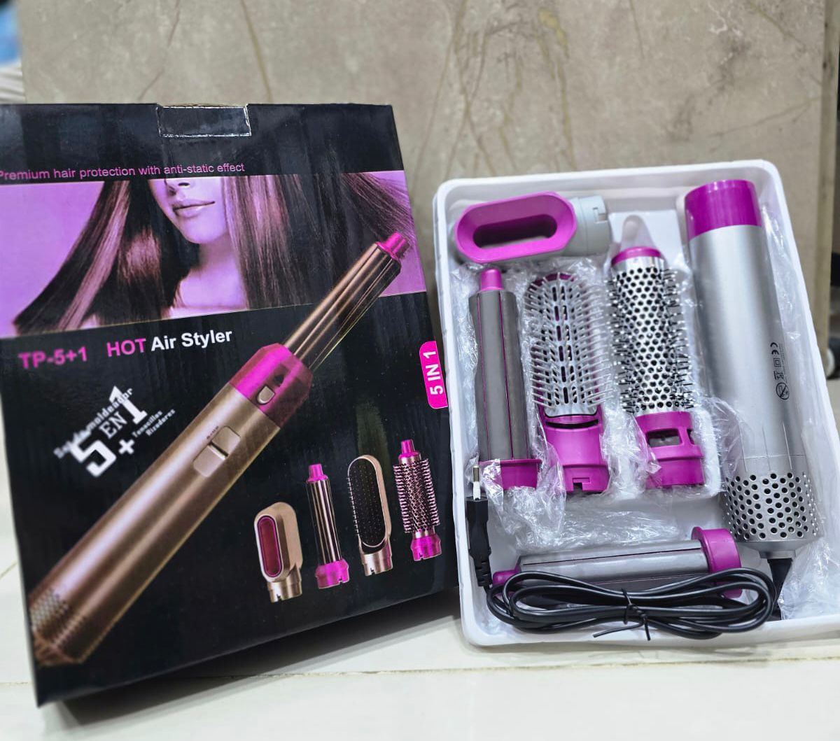 5-in-1 Hot Air Comb – The Ultimate Hair Styling Tool
