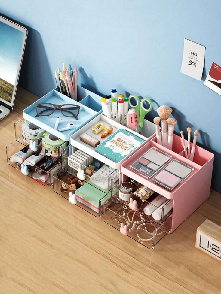 Desktop Organizer