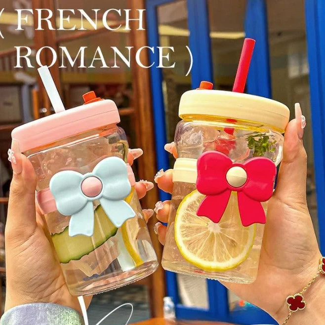 Big Bow Glass Cup With Straw