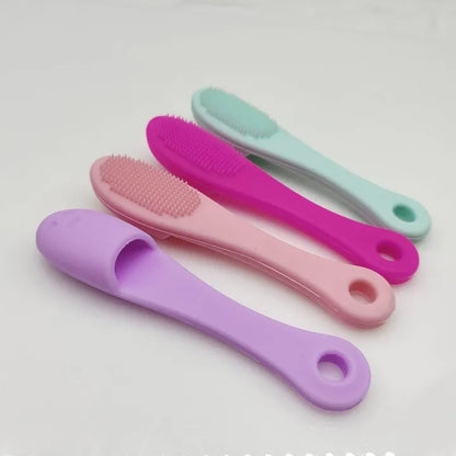 Soft Silicone Facial Cleansing Brush (Pack Of 3)
