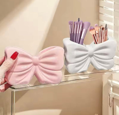 Elegant Cute Bow Shape Cosmetic Brush And Toothbrush Storage Organizer