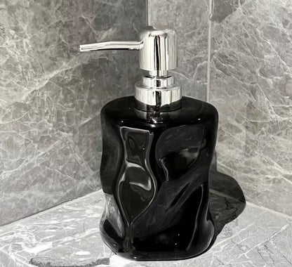 Luxury Twisted Design Soap Dispenser – Sculptural Resin Liquid Pump