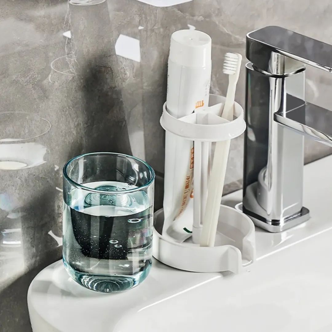Portable Toothbrush Holder With Mouthwash Cup