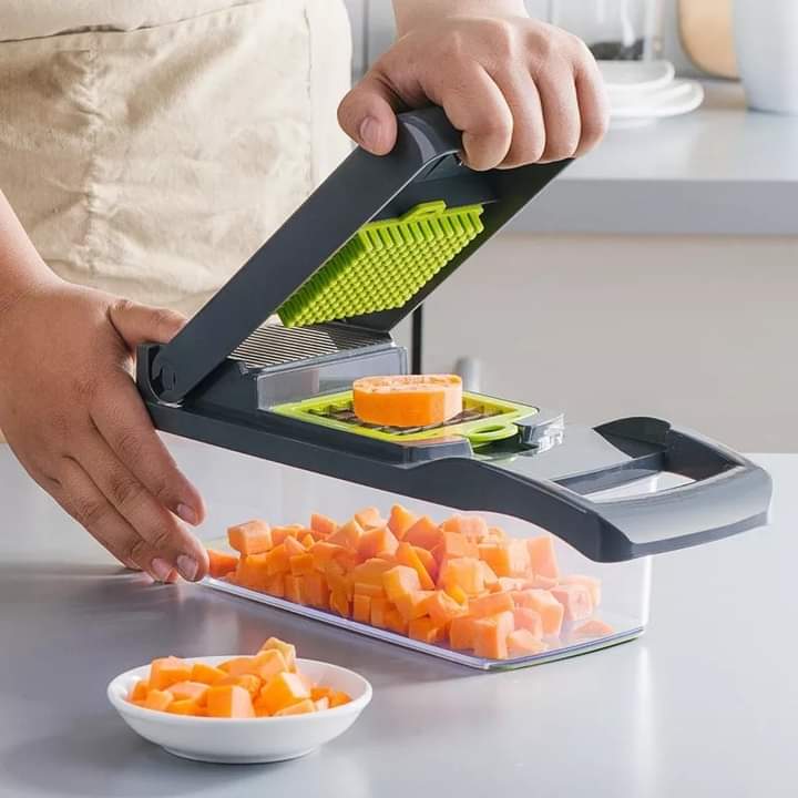 12 in 1 Multifunctional Vegetable Slicer Cutter